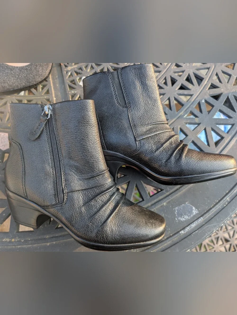 Clarks Women's Boots Size 5